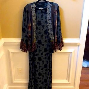 Spencer Alexis retro 90s look in great condition